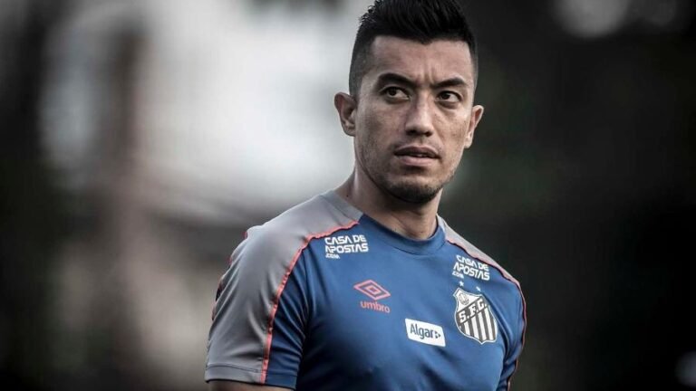 Santos deve ser acionado novamente na Fifa