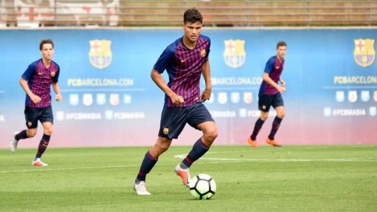 Barcelona rejeita proposta do Tottenham por jogador brasileiro