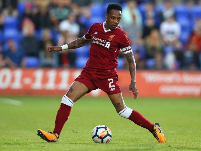 Crystal Palace está próximo de acertar com o lateral-direito Nathaniel Clyne