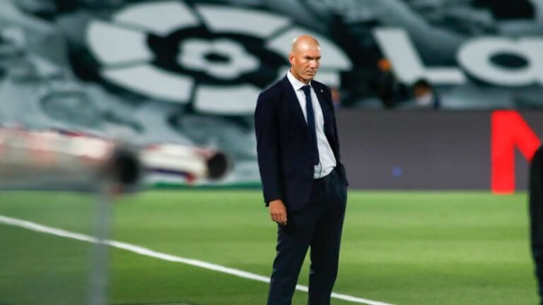 Zidane e os problemas com os centroavantes