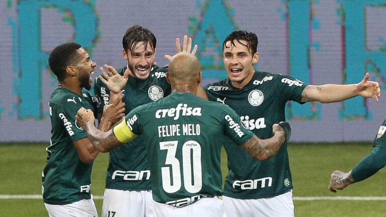 Invicto no Brasileirão, Palmeiras encara o Botafogo