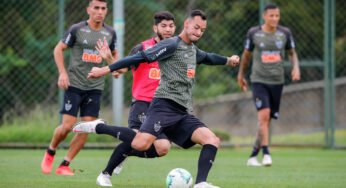 Réver treina normalmente e não deve ser problema para o Atlético Mineiro