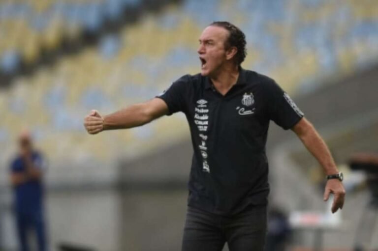 Ainda sem “meia ideal”, Cuca vê “lacunas”  no elenco do Santos
