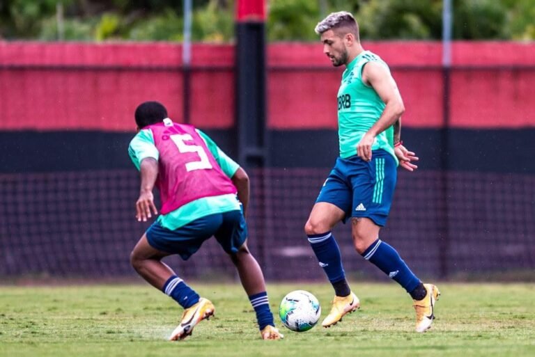 Flamengo mostra garra para enfrentar sequência e lutar pela Libertadores