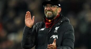 You’ll Never Walk Alone: Klopp se declara aos torcedores do Liverpool após volta de público ao Anfield