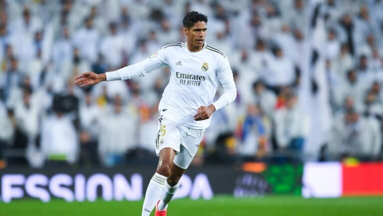 Manchester United se interessa por Varane, do Real Madrid