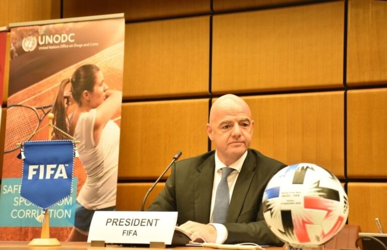 FIFA rejeita Superliga Europeia e foca no Mundial de Clubes