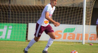 Corinthians contrata zagueiro para as categorias de base