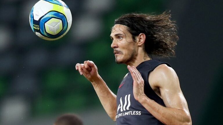 Cavani pretende ir para o Boca Juniors na próxima temporada