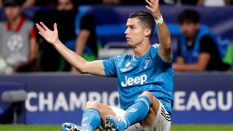 Cristiano Ronaldo testa positivo para o coronavírus