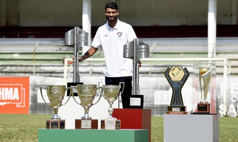 Gum entra na Justiça contra o Fluminense