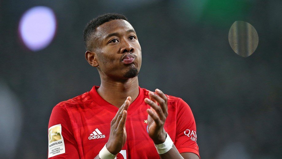 Com interesse da Juventus, Alaba ainda não decidiu seu futuro
