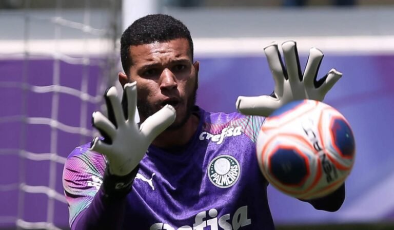 Rio Ave perto de contratar goleiro do Palmeiras