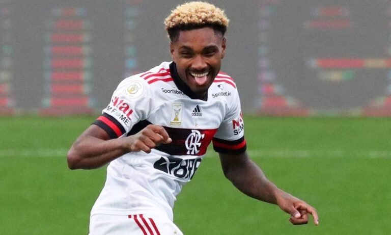 Vitinho entra na mira de Al Hilal, da Arábia Saudita