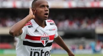 RB Bragantino se aproxima de acerto com Helinho