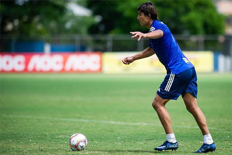 Marcelo Moreno é convocado pela Bolívia e desfalca o Cruzeiro na Série B