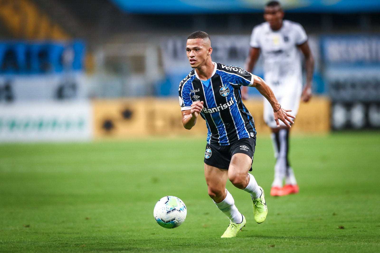 Grêmio poderá ter meio time de jogadores oriundos da base contra o Cuiabá