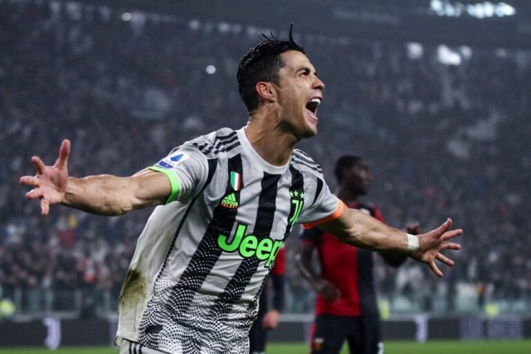 Leonardo não descarta Cristiano Ronaldo no PSG: “Coisas extraordinárias acontecem às vezes”