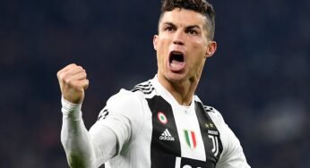 Com especulações de uma possível saída de Cristiano Ronaldo da Juventus, Deeney sugere Wolverhampton como destino
