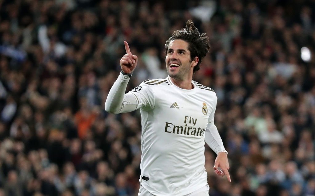 Especulado no Everton, Isco ganha elogios de Ancelotti