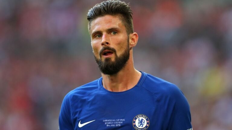 Inter de Milão retoma interesse em Giroud