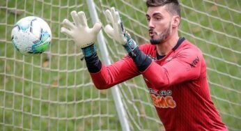 Goleiro Rafael testa positivo para a Covid-19