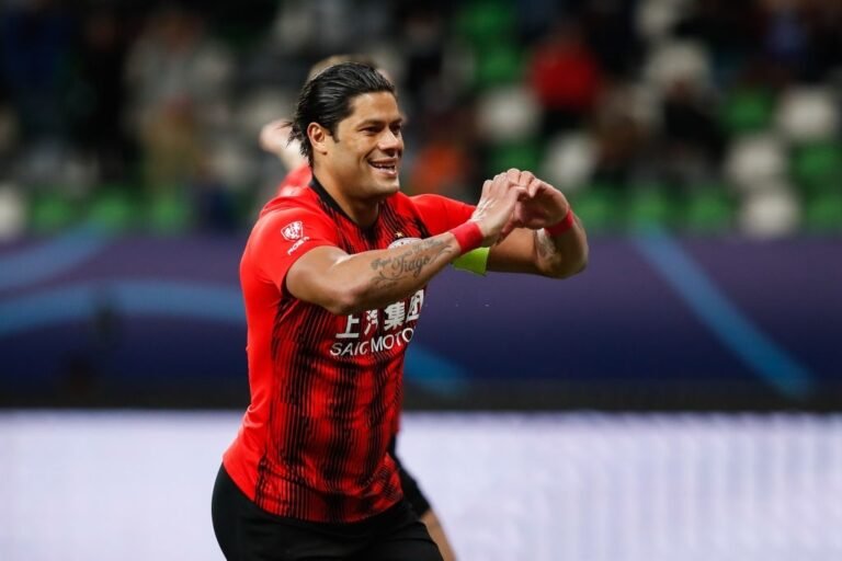 Hulk recusa abordagem do Benfica