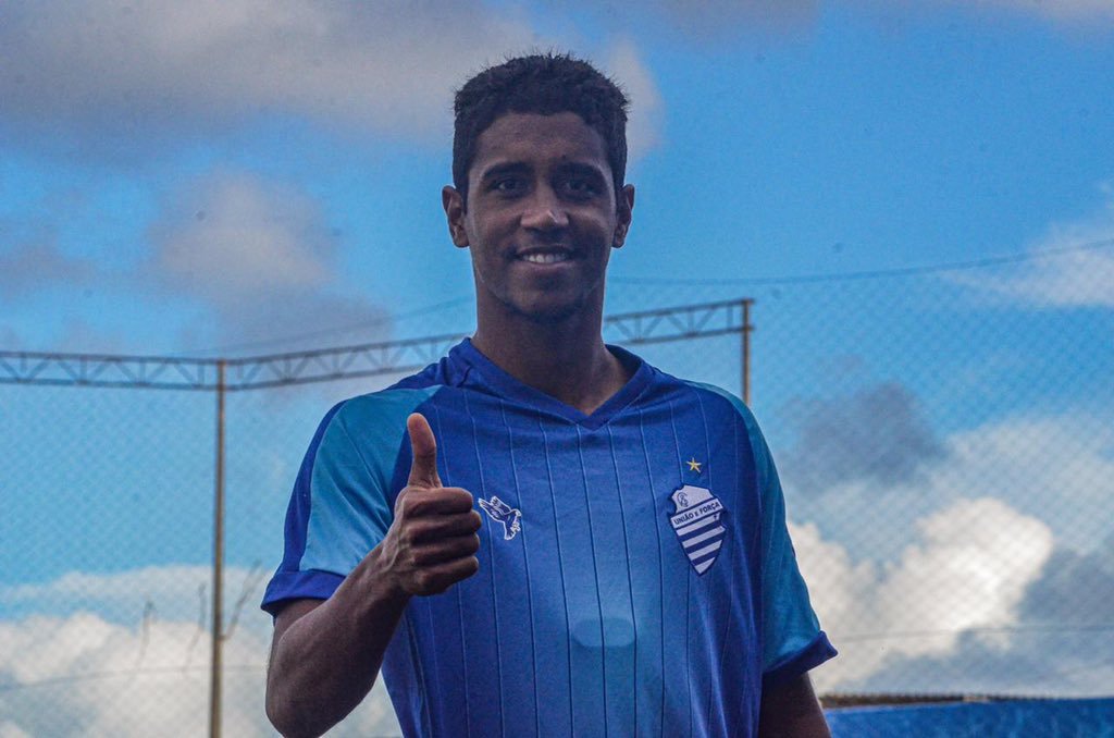 Anunciado pelo CSA, Gabriel é regularizado e já pode estrear