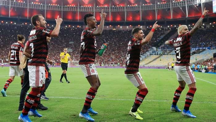 Quarteto mágico de volta! Confira as prováveis escalações de Flamengo e Racing