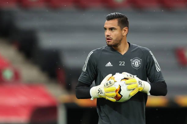 Sergio Romero se aproxima de saída do Manchester United