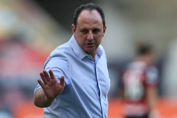 Caso não renove com o Flamengo, Atlético-MG deve tentar a contratação de Rogério Ceni