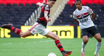 Artilheiro e Xerife voltam? Confira a provável escalação do Flamengo para encarar o Racing