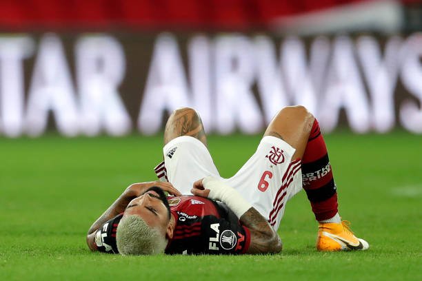 Gabriel Barbosa não se recupera e está fora da partida contra o São Paulo