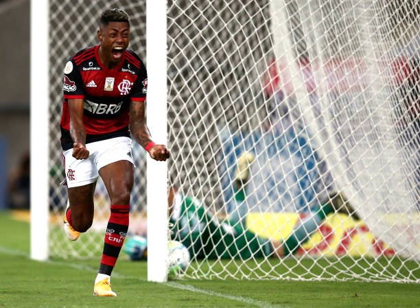 Bruno Henrique compara trabalho de Ceni com o de Jorge Jesus “A intensidade é a mesma”