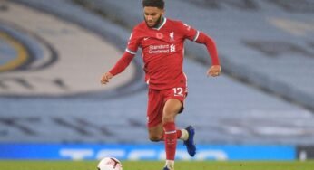 Joe Gomez faz cirurgia e desfalcará Liverpool por tempo indeterminado