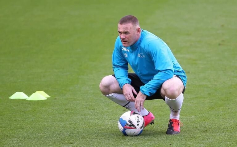 Novo desafio para Wayne Rooney