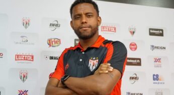 Apresentado no Atlético-GO, Rithely nega que chega ao clube com status de titular