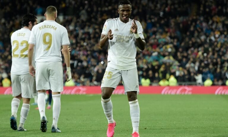 Vinicius Júnior fala sobre polêmica com Benzema “Há códigos que vocês não conhecem”