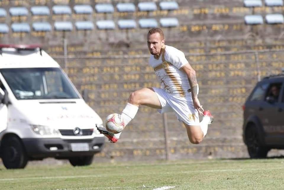 Zé Love fala sobre volta dos gols e momento especial em 2020