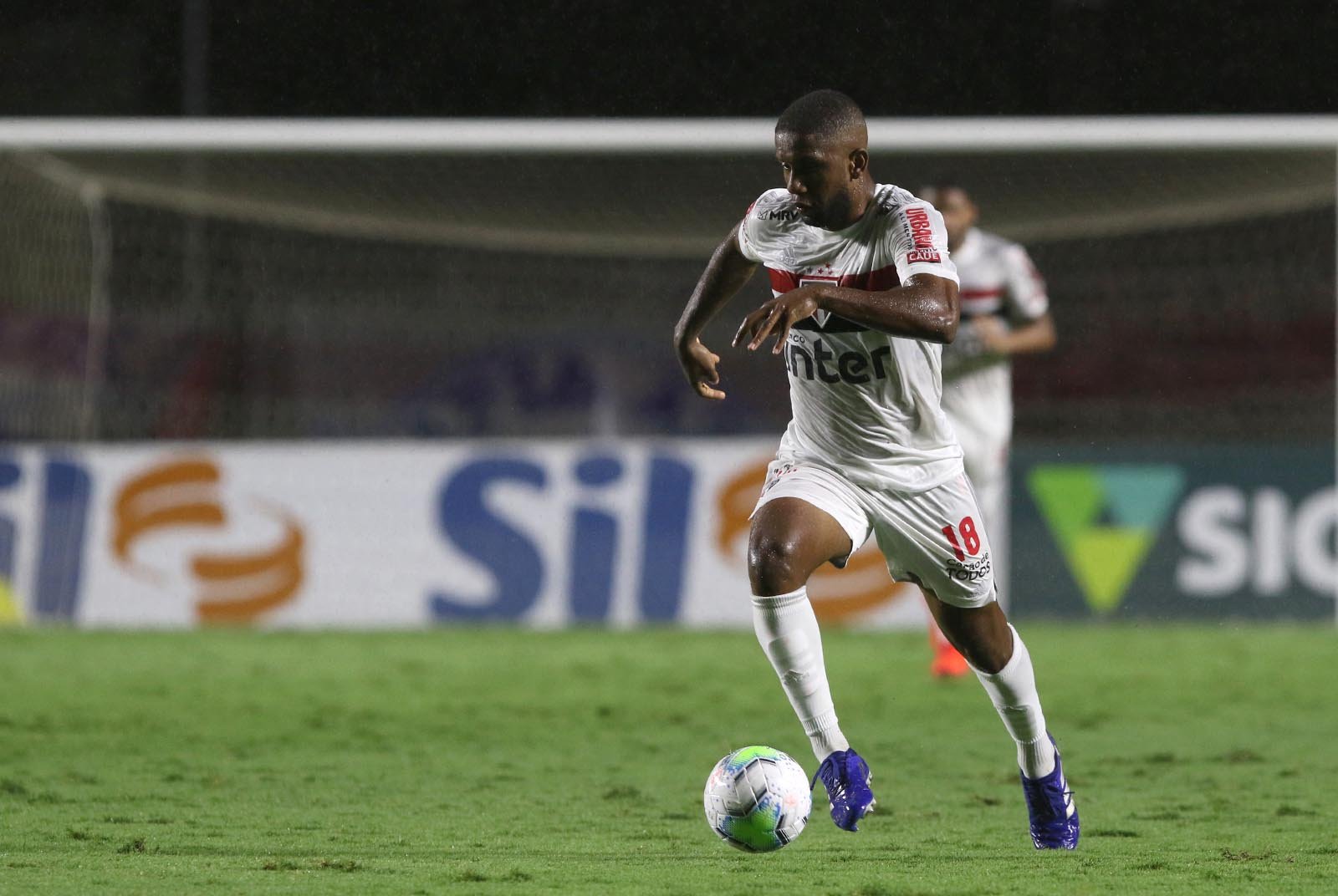 Toró celebra reação do São Paulo e exalta papel de Diniz em sua volta por cima