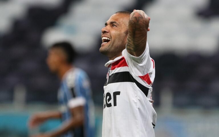 São Paulo perde primeiro jogo da decisão contra o Grêmio na Copa do Brasil