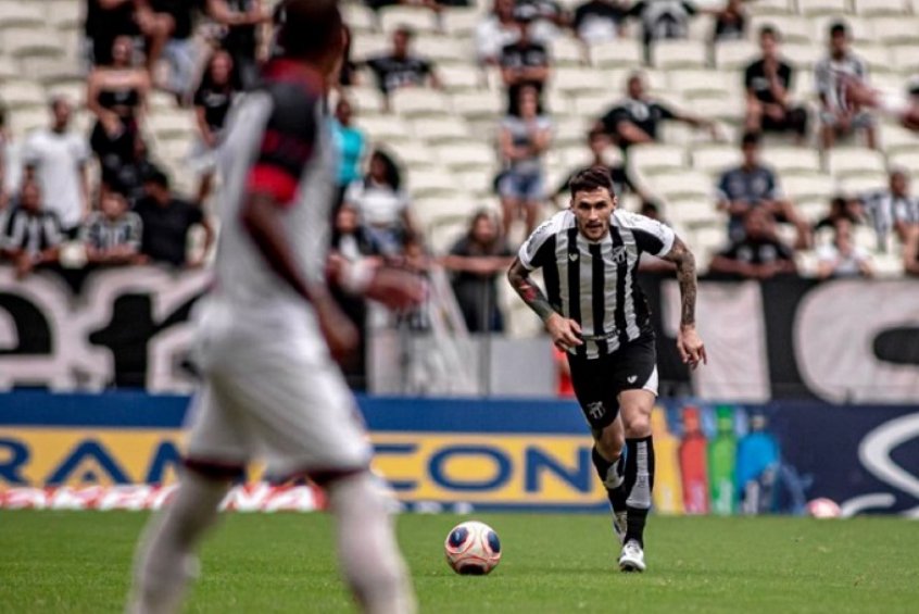 Ceará realiza compra de direitos de Tiago e pode contar com defensor contra o Bahia