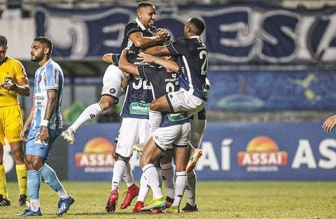 Remo vence Re-Pa 758 e lidera quadrangular da Série C no saldo de gols