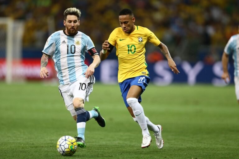 Messi leva vantagem contra Neymar no confronto histórico; veja os números