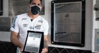 Defesas rendem ‘placa’ à João Paulo