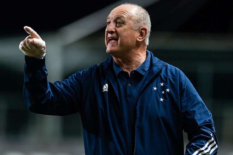 Felipão justifica o baixo rendimento do Cruzeiro no Mineirão
