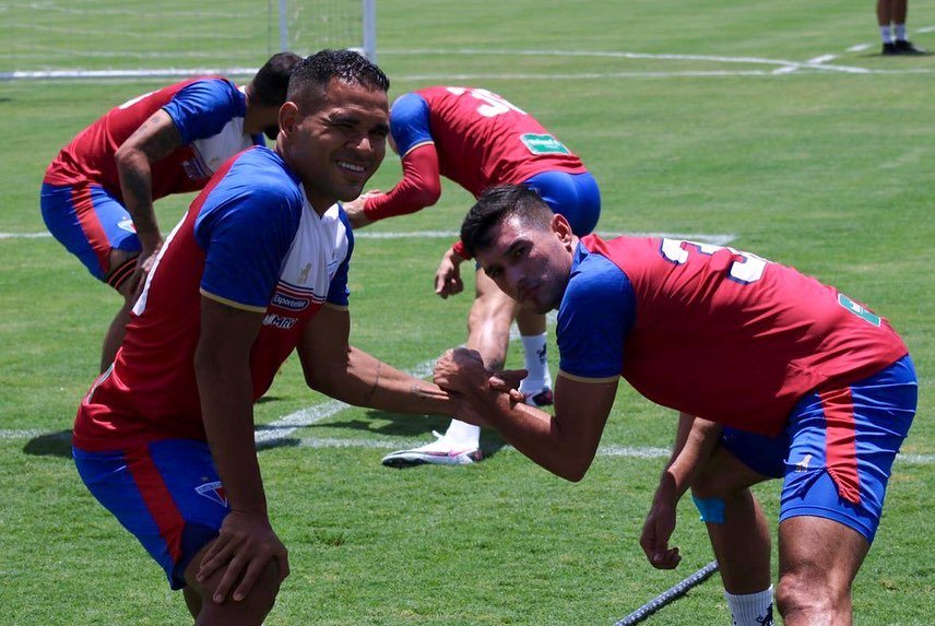 Ederson foca em grande jogo com o Red Bull