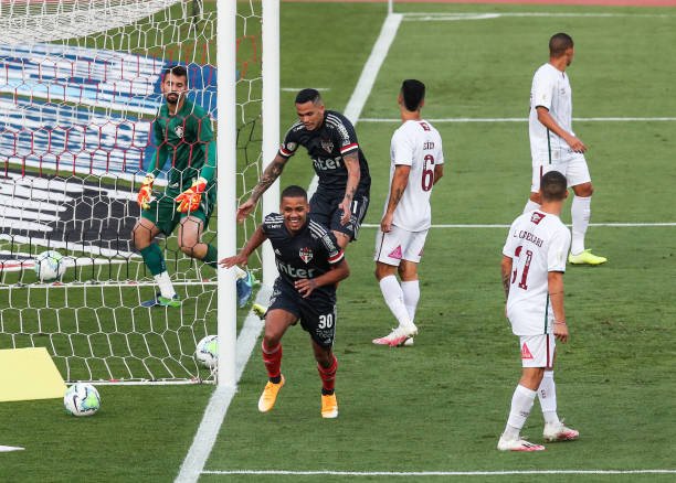 São Paulo visita Fluminense no Maracanã