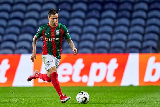 Meia argentino Jorge Correa confirma contato do Flamengo, “falaram com o meu empresário”