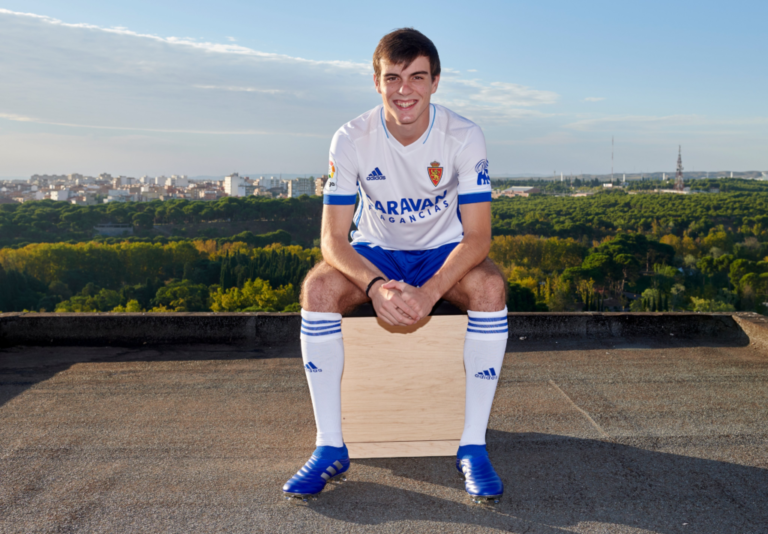 Real Madrid busca a contratação de um meio-campista promissor